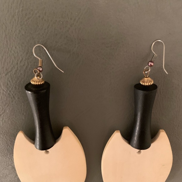 Black and Ivory Colored Wooden Earrings - Picture 2 of 5